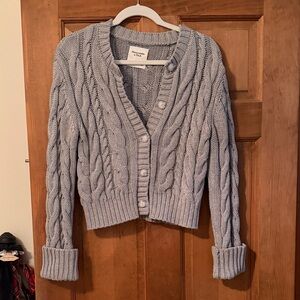 Abercrombie & Fitch Light Gray Cable Knit Cardigan